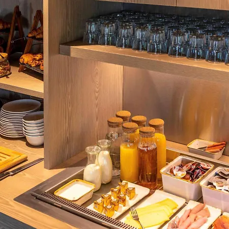Hotel Ibis Brussels 3*