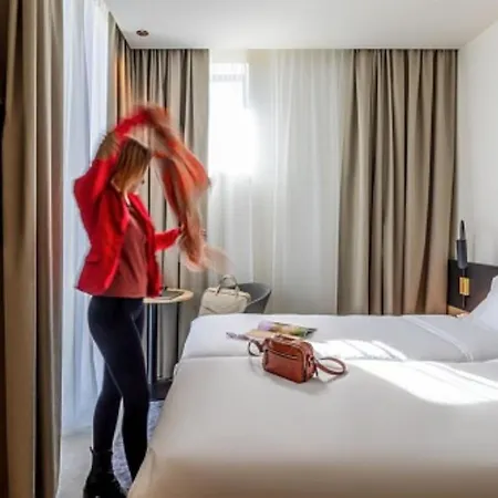 Ibis Brussels ホート-ベイガールデン